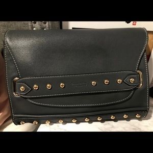 Kensie oversized clutch/wristlet